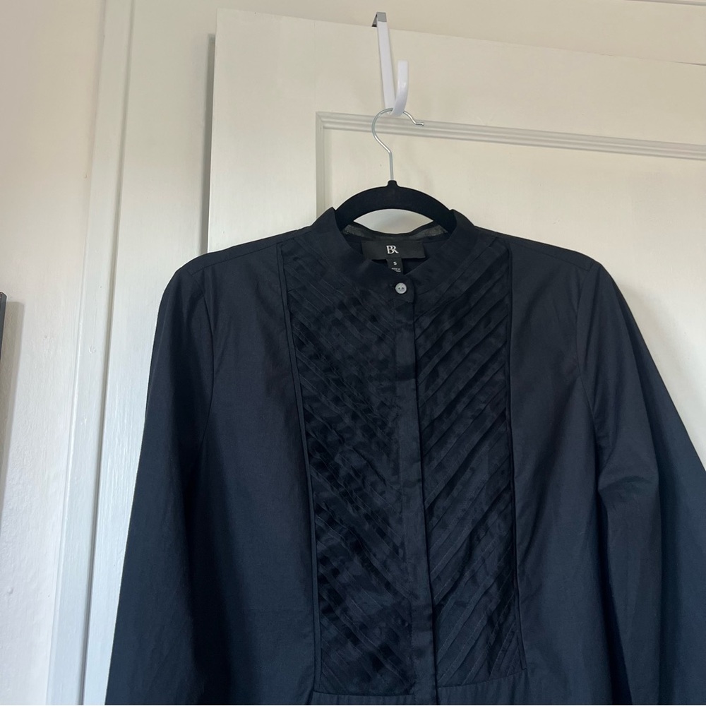 Banana Republic Josefa Tuxedo Shirt in Black - Picture 4 of 10